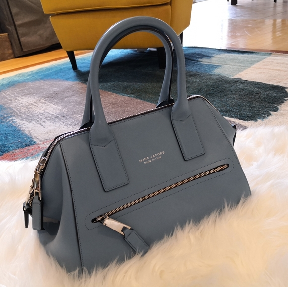 Authentic Marc Jacobs small incognito leather tote - Picture 2 of 8